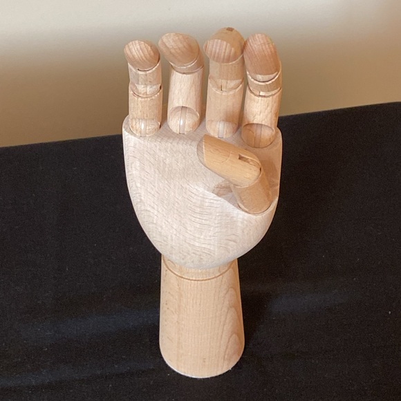 Wooden Hand Bendable Finger Display Mannequin - Picture 9 of 12